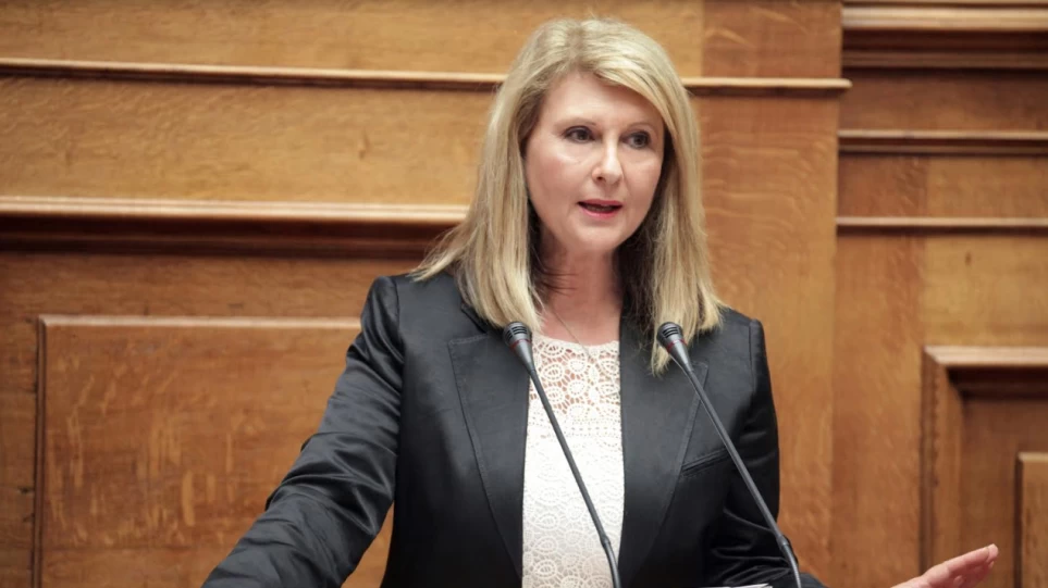 Βούλτεψη: Η κυβέρνηση συμπράττει με ξένη δύναμη εναντίον του λαού της